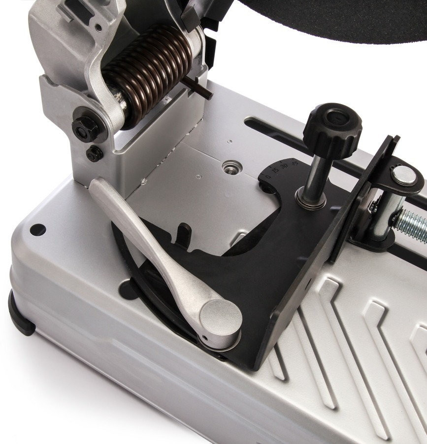 Дисковая пила Makita LW1400