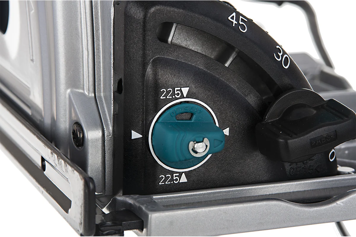 Дисковая пила Makita SP6000