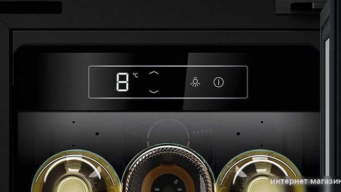 Винный шкаф NEFF KU9202HF0