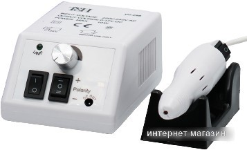 Набор для маникюра и педикюра T&H TH-298 (белый)