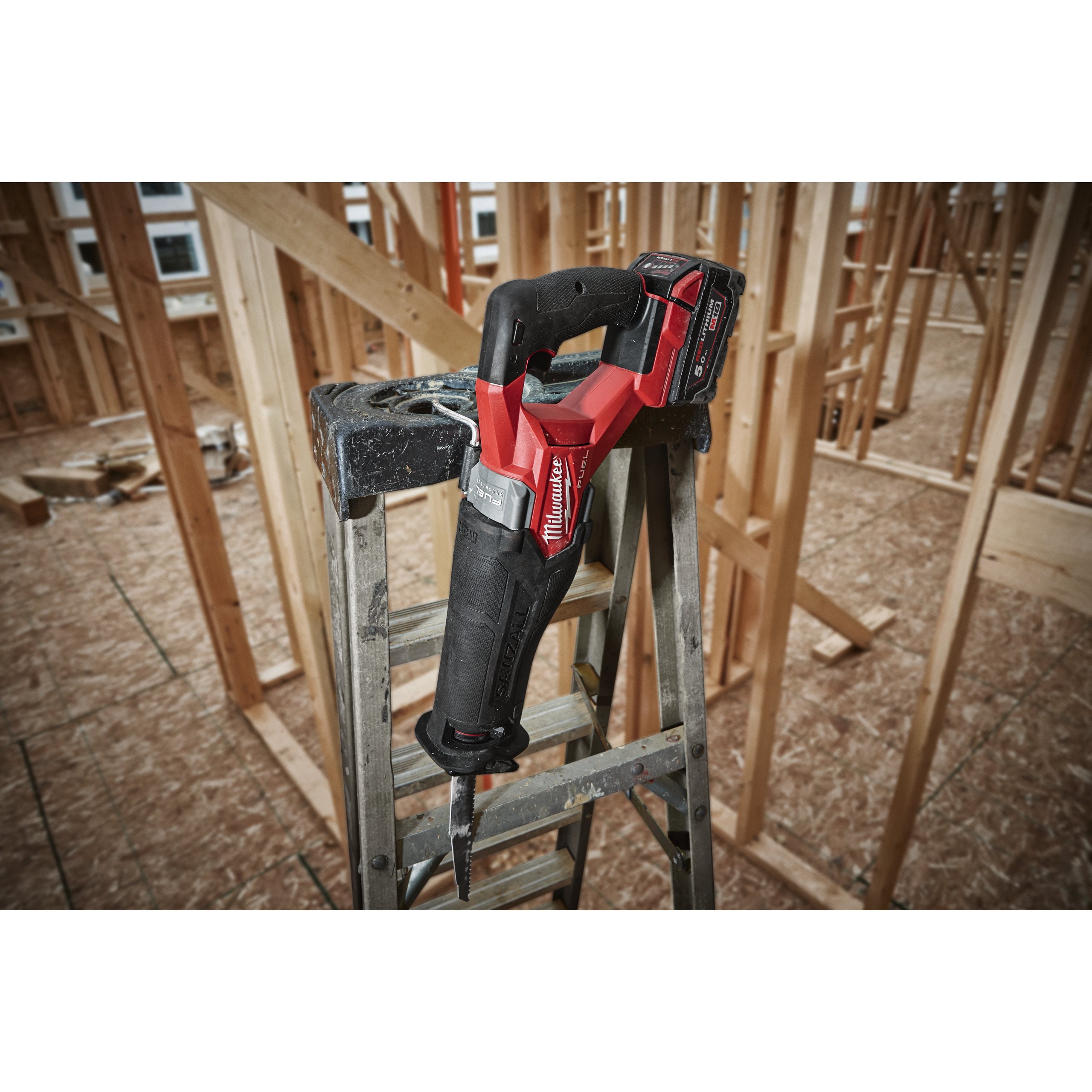 Сабельная пила Milwaukee Fuel M18 M18FSZ-502X 4933478291 (с 2-мя АКБ, кейс)