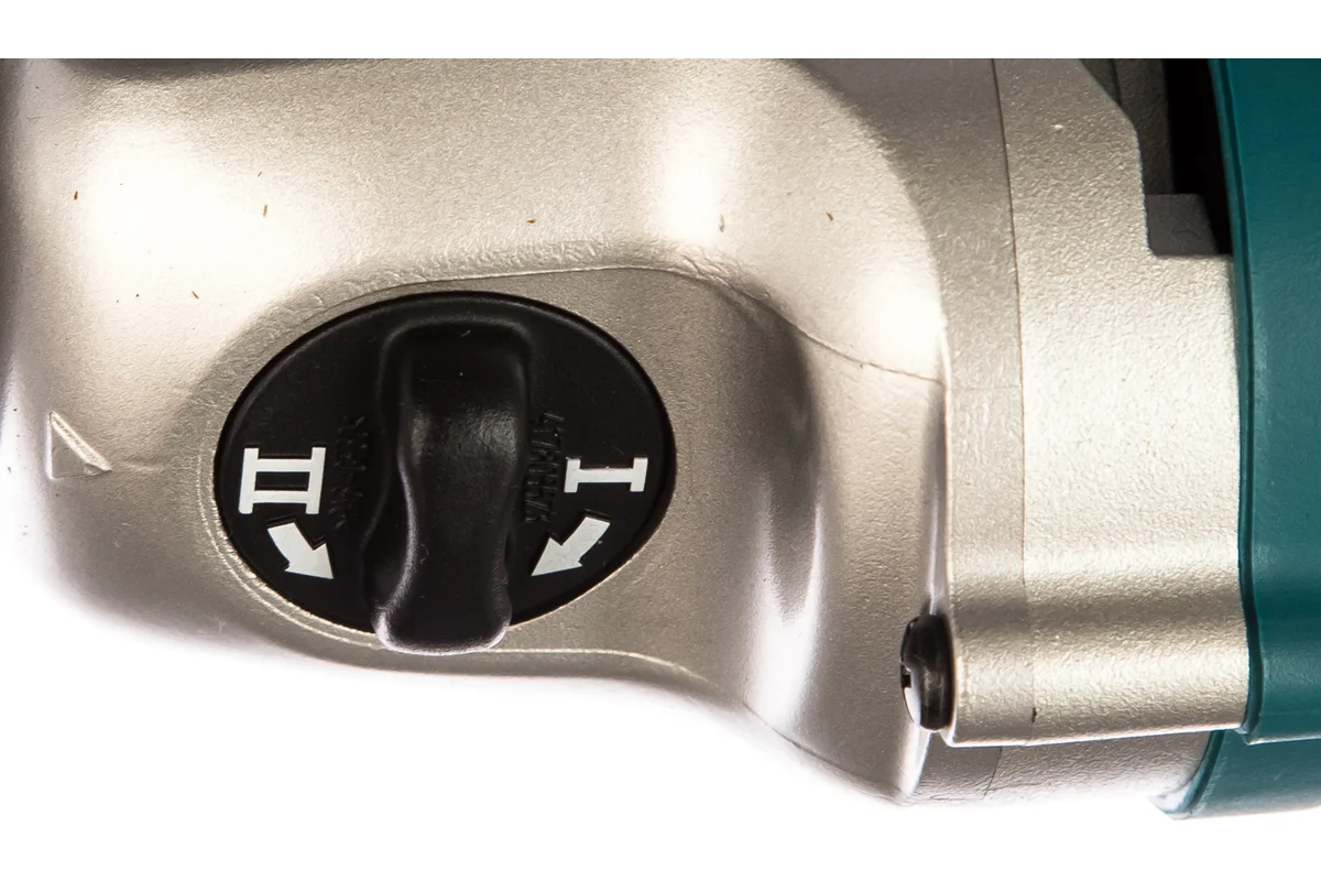 Безударная дрель Makita DP4010