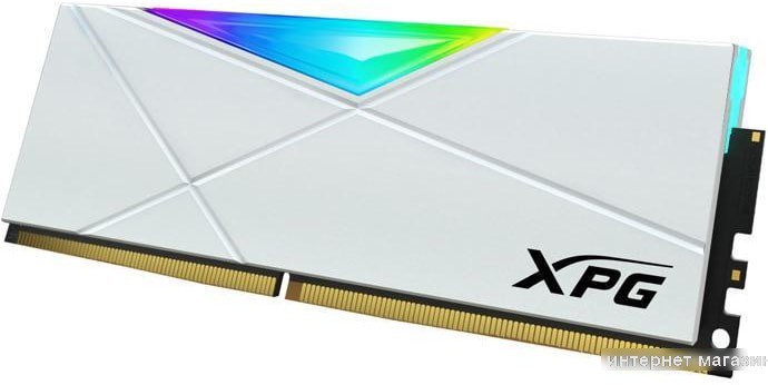 Оперативная память A-Data XPG Spectrix D50 RGB 8ГБ DDR4 3600 МГц AX4U36008G18I-SW50