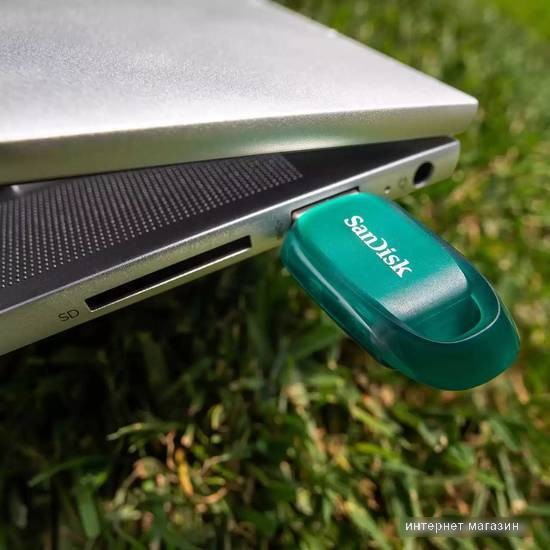 USB Flash SanDisk Ultra Eco USB 3.2 64GB