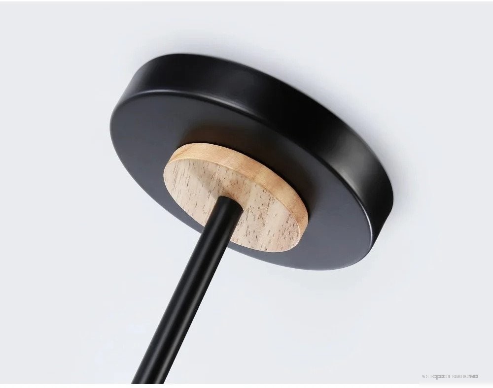 Люстра средней высоты Ambrella light Traditional TR8244/2 BK/LWD (черный/светлое дерево)