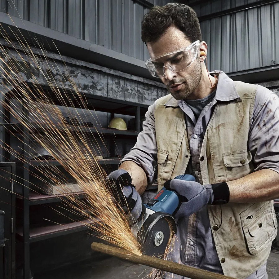 Угловая шлифмашина Bosch GWS 670 Professional 0601375606