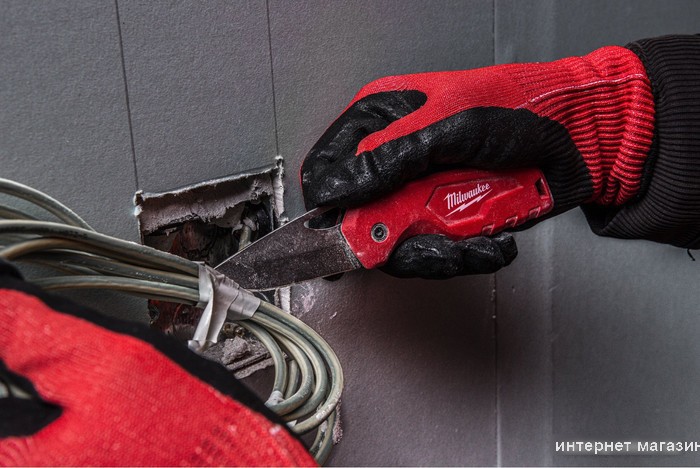 Нож строительный Milwaukee 4932478559