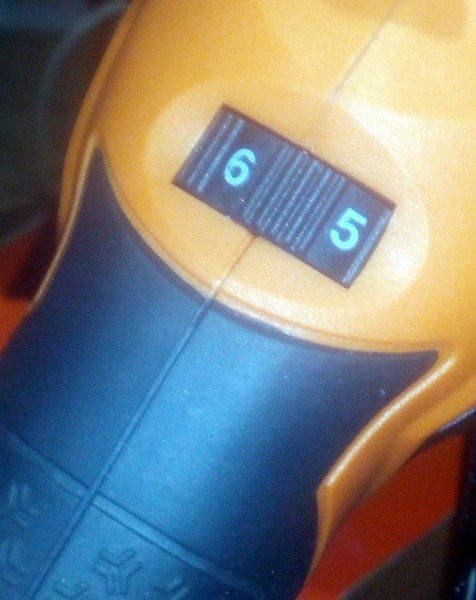 Угловая шлифмашина Daewoo Power DAG 1250-125