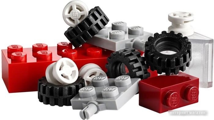Конструктор LEGO Classic 10713 Чемоданчик для творчества и конструирования