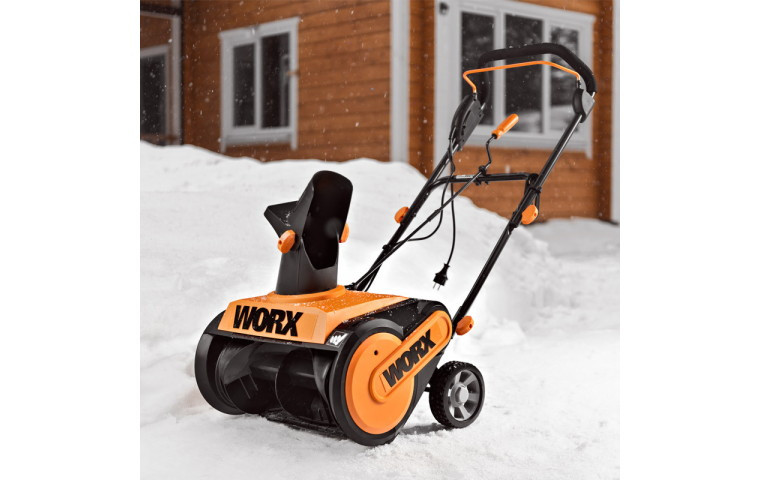 Снегоуборщик Worx WG450E
