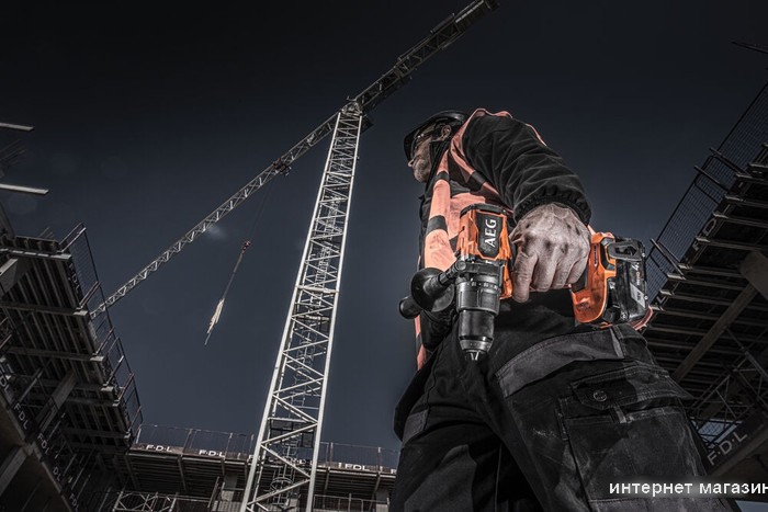 Ударная дрель-шуруповерт AEG Powertools BSB 18C3BL-X02C 4935478937 (с 2-мя АКБ 2 Ач + 4 Ач, кейс)