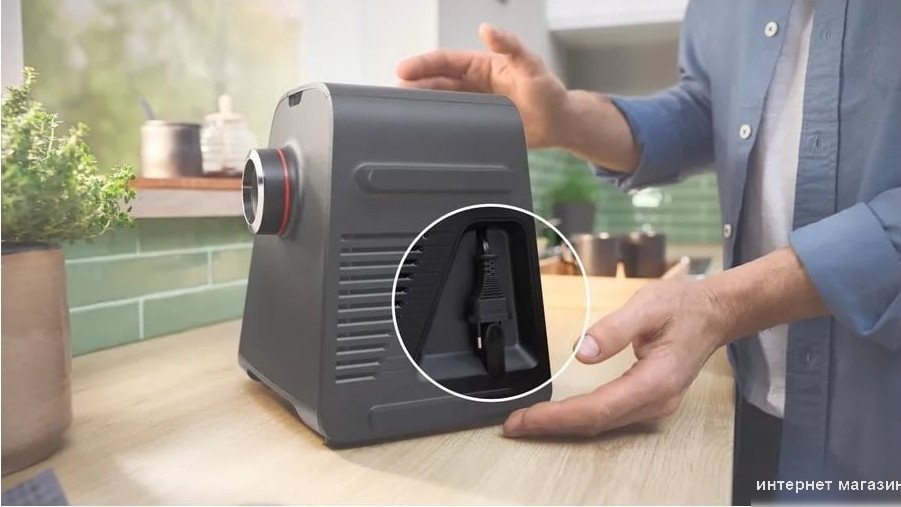 Мясорубка Bosch MFWS440B