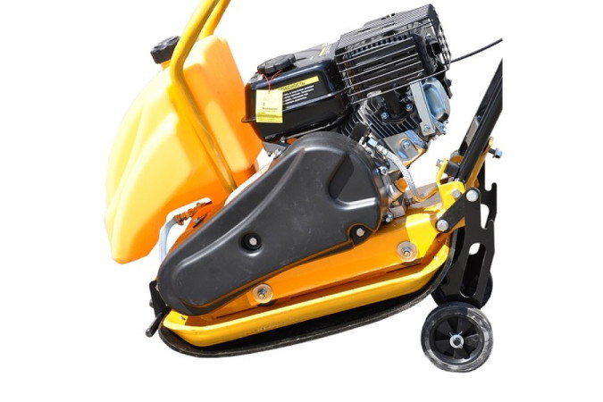 Виброплита Skiper C-90 Loncin LC200F (колеса, мат)