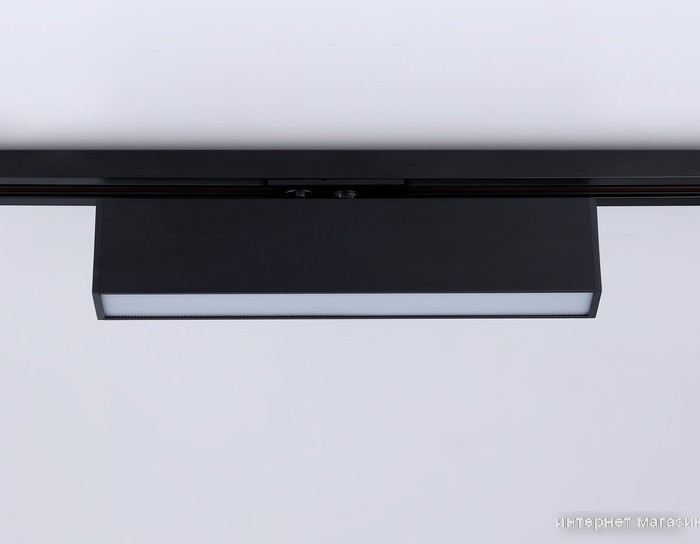 Трековый светильник Ambrella GL6767 BK (черный)