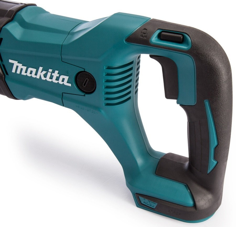 Сабельная пила Makita DJR186Z