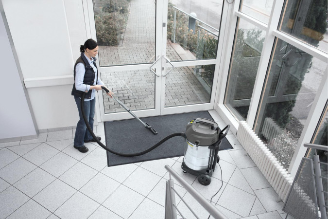 Пылесос Karcher NT 70/2 Me Classic 1.667-306.0