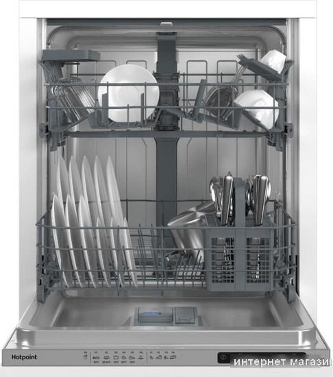 Встраиваемая посудомоечная машина Hotpoint-Ariston HI 4C66