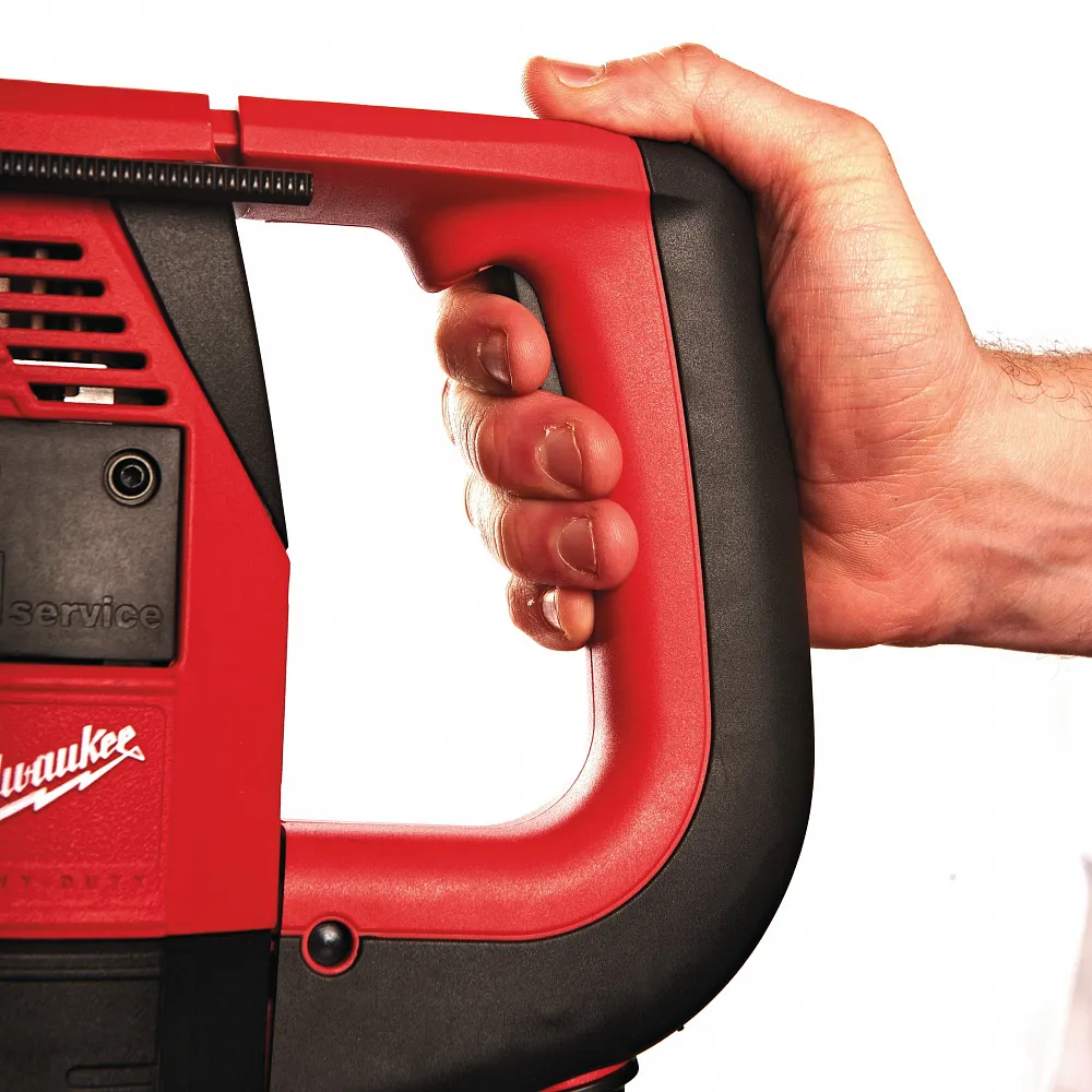 Перфоратор Milwaukee PLH 32 XE