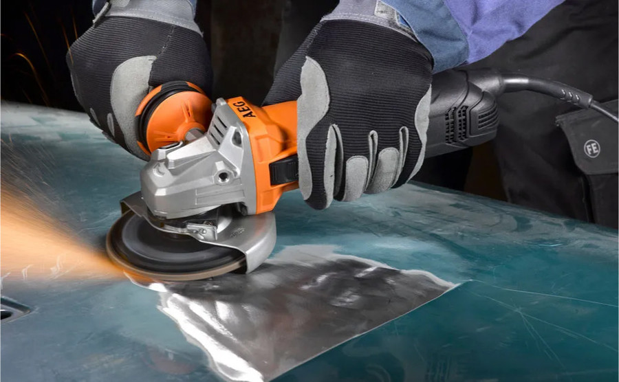 Угловая шлифмашина AEG Powertools WS 13-125 SXE [4935451309]