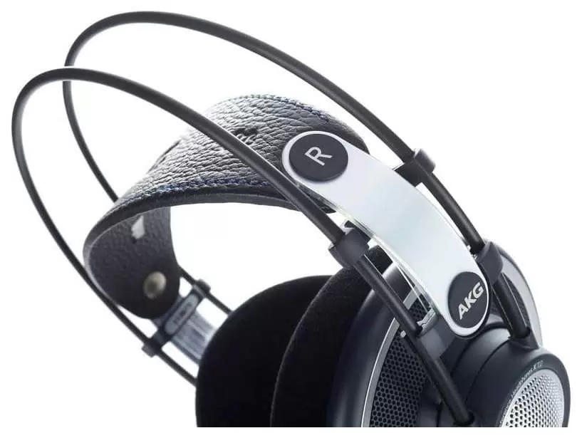 Наушники AKG K702