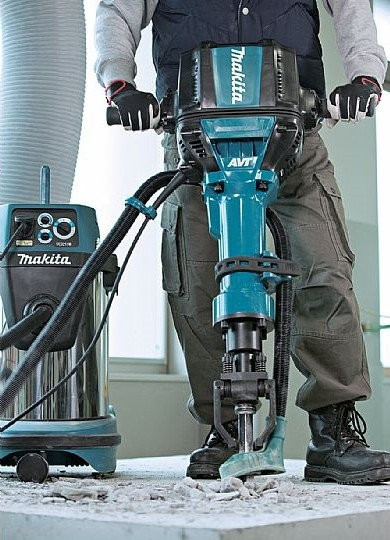 Отбойный молоток Makita HM1812
