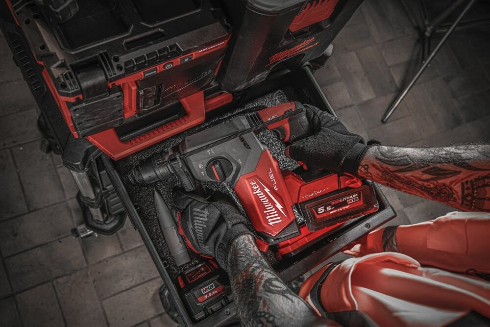 Перфоратор Milwaukee M18 FUEL M18ONEFHX-552X 4933478504 (с 2-мя АКБ, кейс)