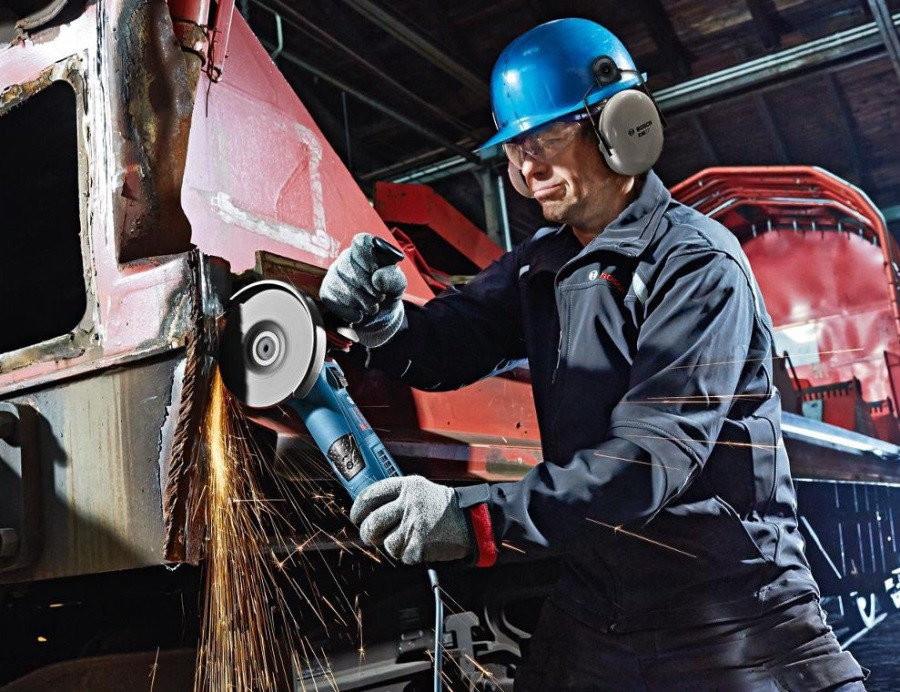 Угловая шлифмашина Bosch GWX 9-125 S Professional 06017B2000