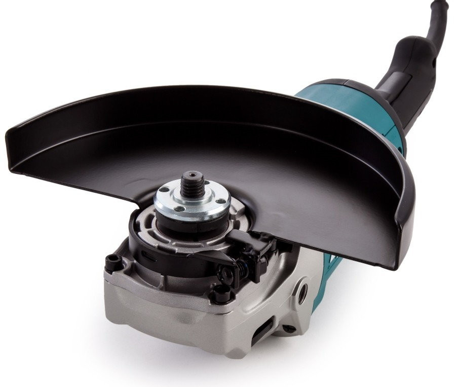 Угловая шлифмашина Makita GA7061R