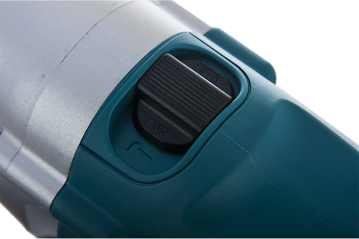 Ударная дрель Makita HP 2051