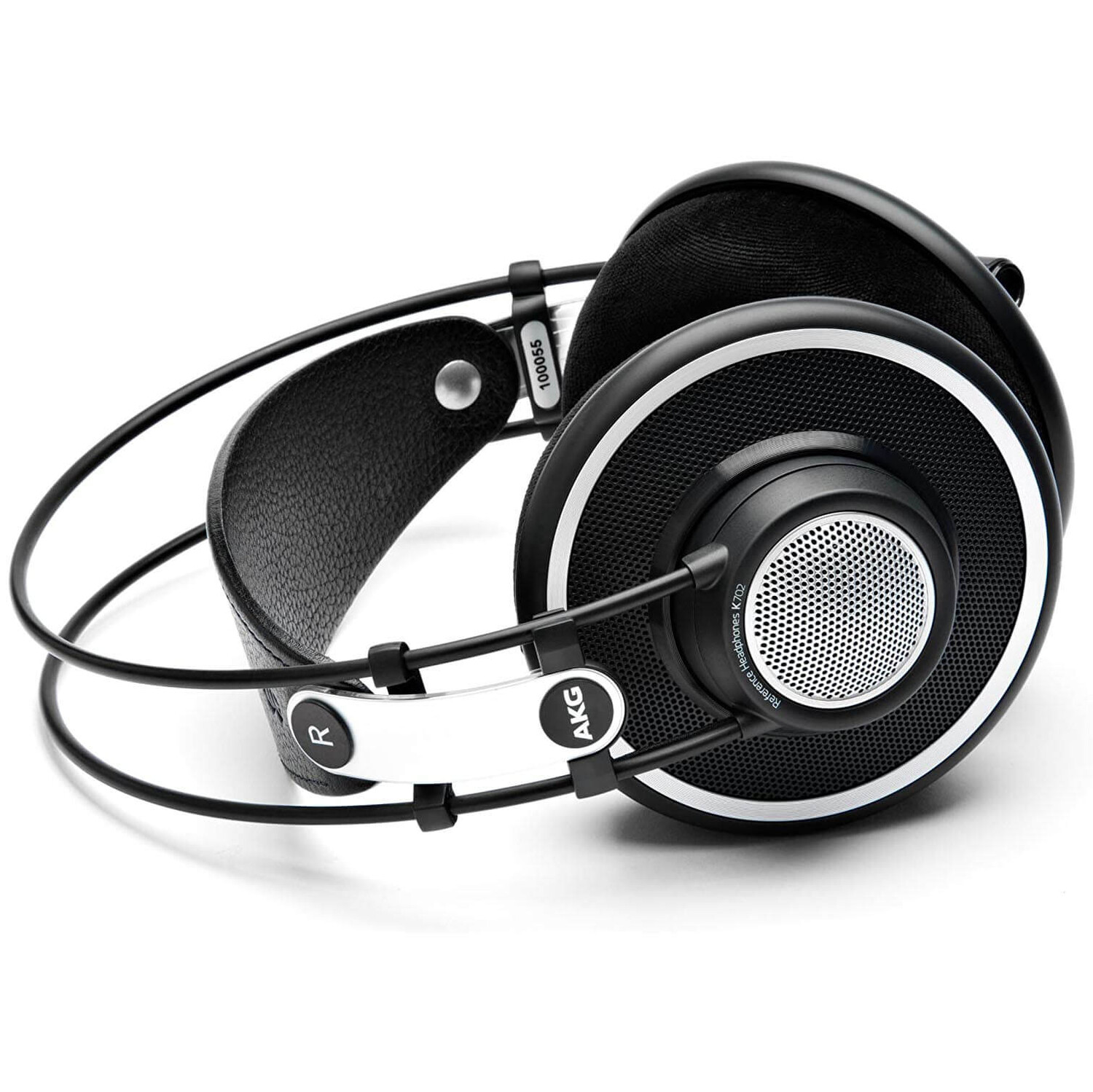 Наушники AKG K702