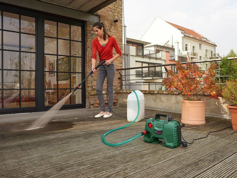 Мойка высокого давления Bosch EasyAquatak 110 06008A7F00