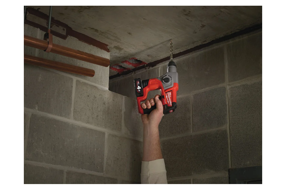 Перфоратор Milwaukee M12 CH-602X FUEL 4933451510 (с 2-мя АКБ, кейс)