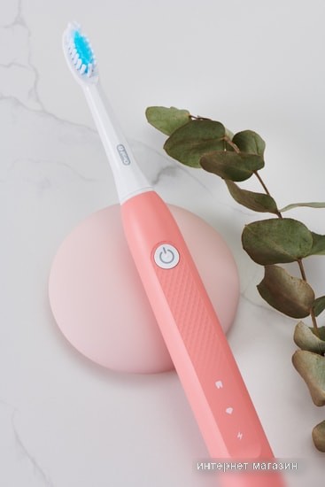 Электрическая зубная щетка Oral-B Pulsonic Slim Clean 2000 (розовый)