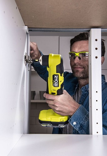 Угловая дрель Ryobi RAD18C-0 5133004949 (без АКБ)