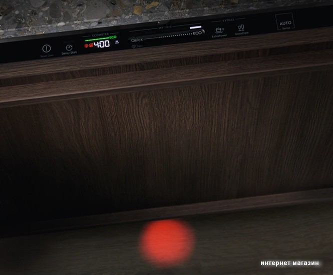 Встраиваемая посудомоечная машина Electrolux EEG48300L