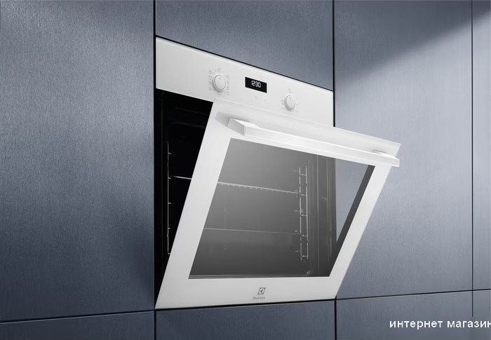 Электрический духовой шкаф Electrolux SurroundCook 600 EOF5F50V