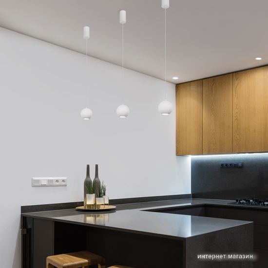 Люстра средней высоты Elektrostandard 50215/1 LED (белый)