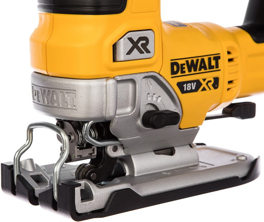 Электролобзик DeWalt DCS334N-XJ