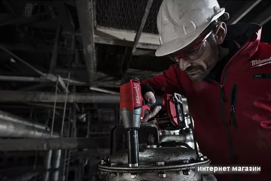 Ударный гайковерт Milwaukee M18 ONEIWF12-0X Fuel 4933459198 (без АКБ, кейс)