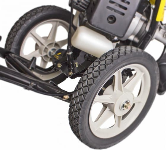 Колёсная газонокосилка Champion LMH4412
