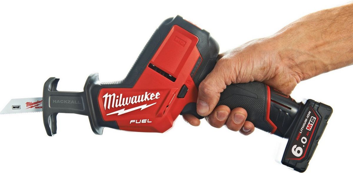Сабельная пила Milwaukee M12 CHZ-602X Fuel 4933451511 (с 2-мя АКБ, кейс)