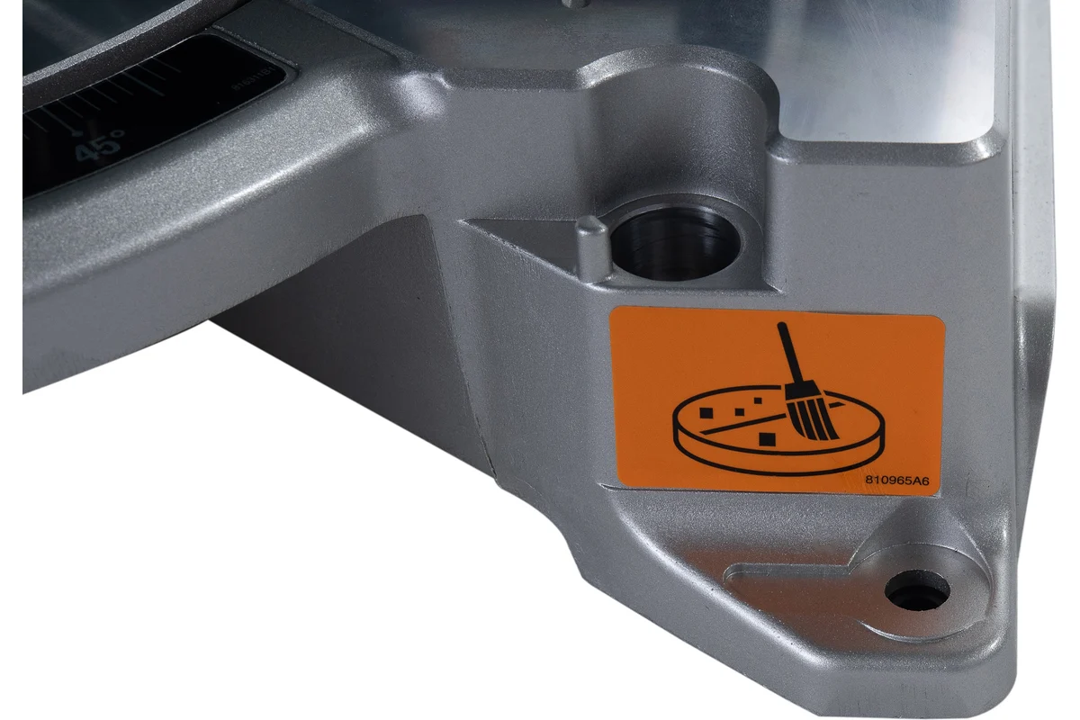 Дисковая пила Makita LH1040