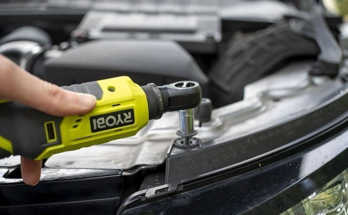 Угловая дрель Ryobi R18RW2-0 5133004833 (без АКБ)