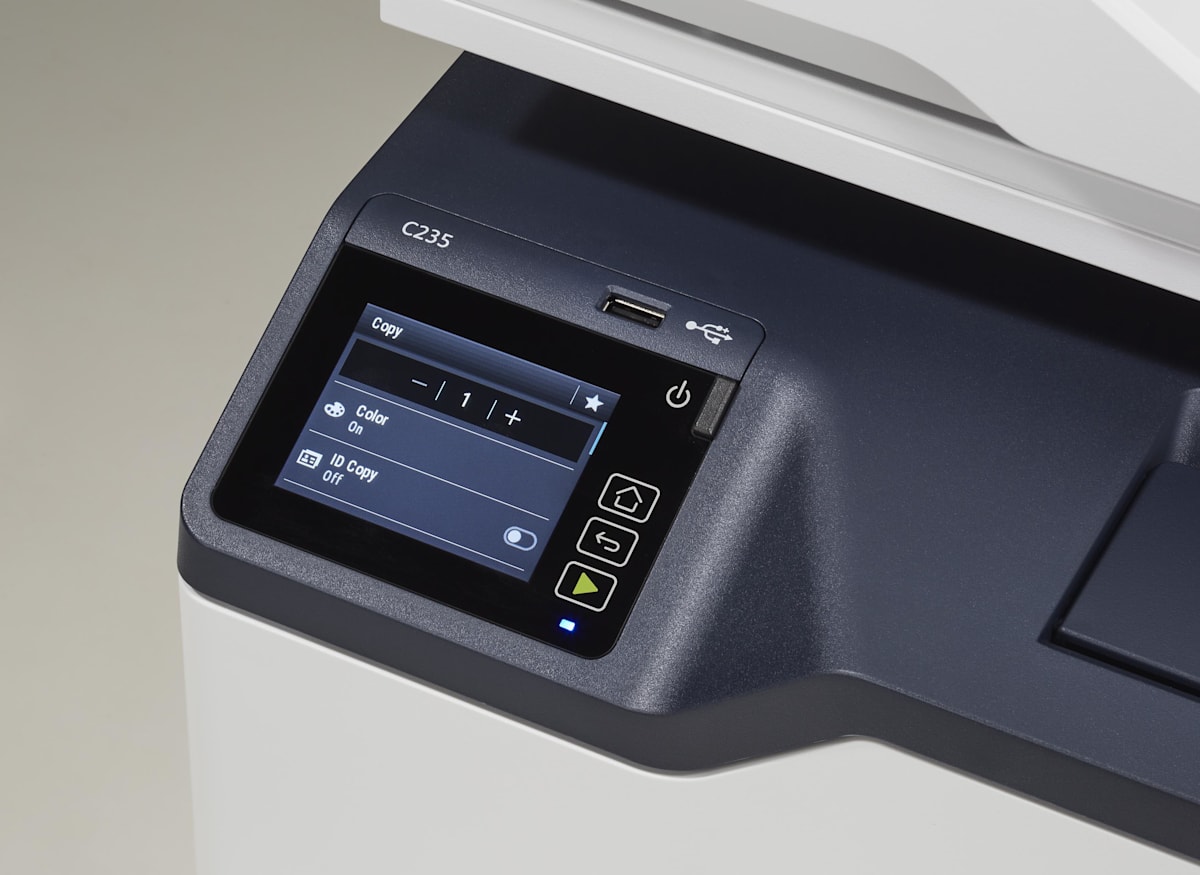 МФУ Xerox C235