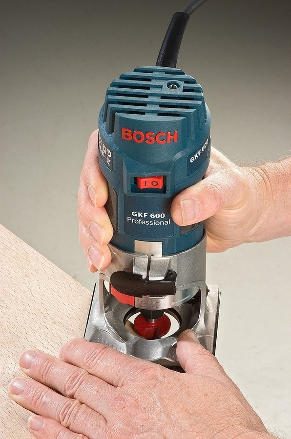 Кромочно-петельный фрезер Bosch GKF 600 Professional (060160A100)