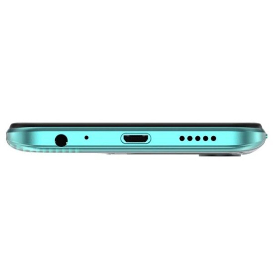 Смартфон Tecno Spark 8C 4GB/64GB (бирюзовый)