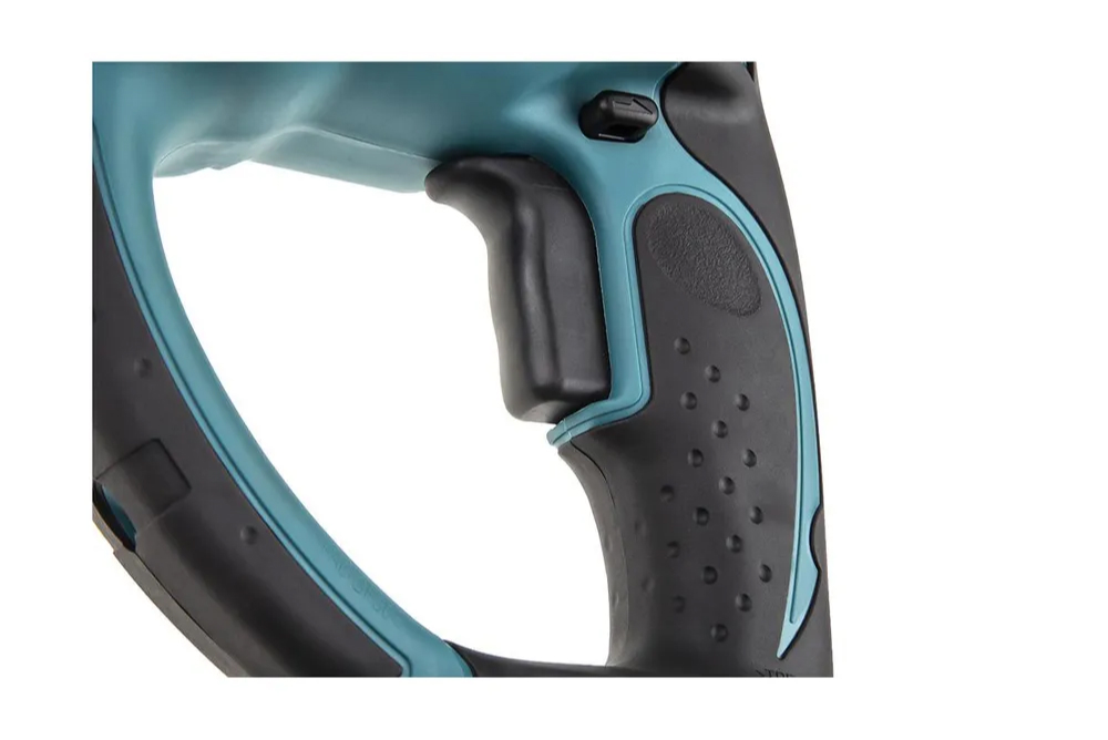 Перфоратор Makita DHR202RF (с 1-ой АКБ, кейс)