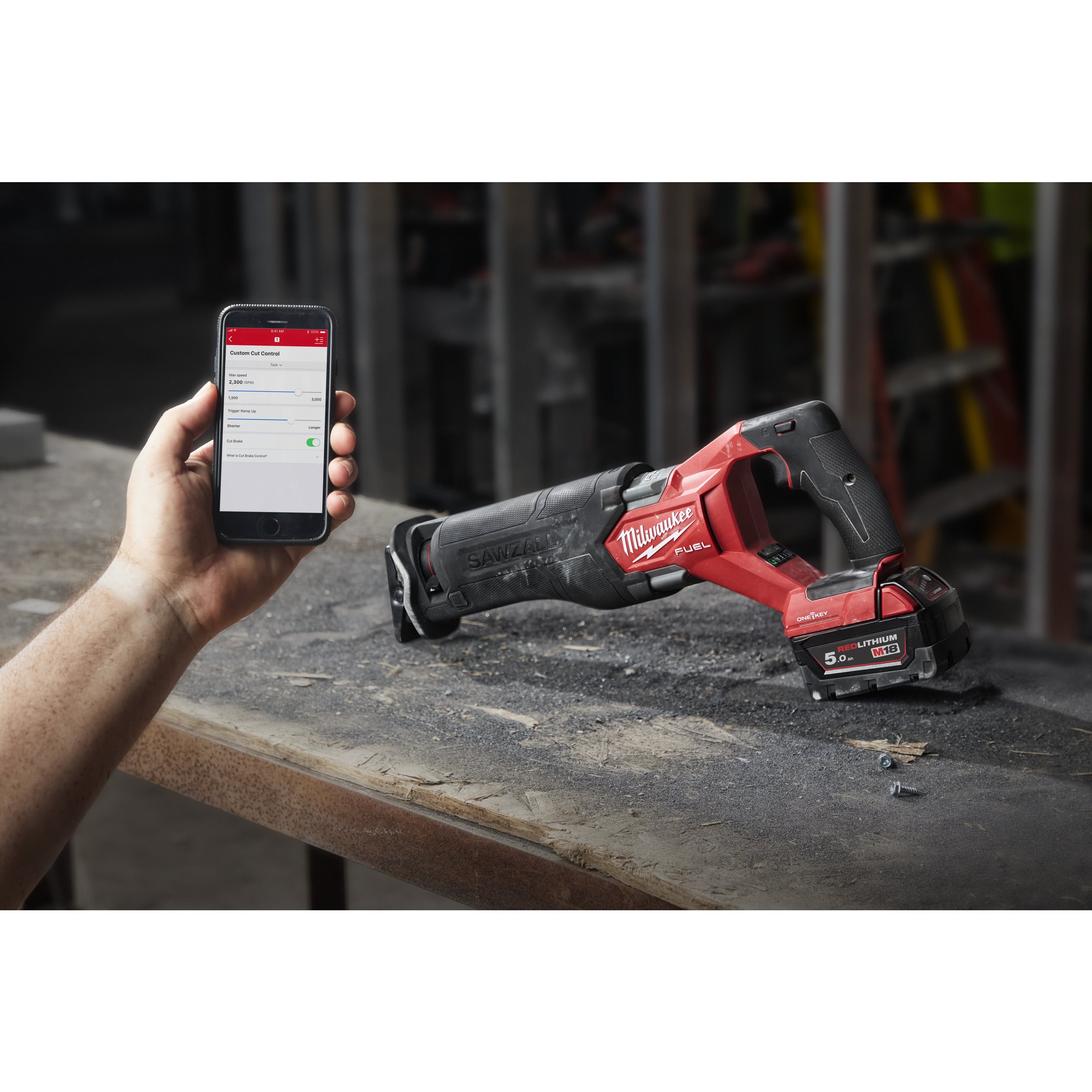 Сабельная пила Milwaukee Fuel M18 M18ONEFSZ-502X 4933478294 (с 2-мя АКБ, кейс)