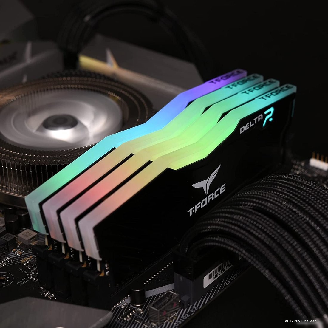 Team T-Force Delta RGB 2x8GB DDR4 PC4-28800 TF3D416G3600HC18JDC01