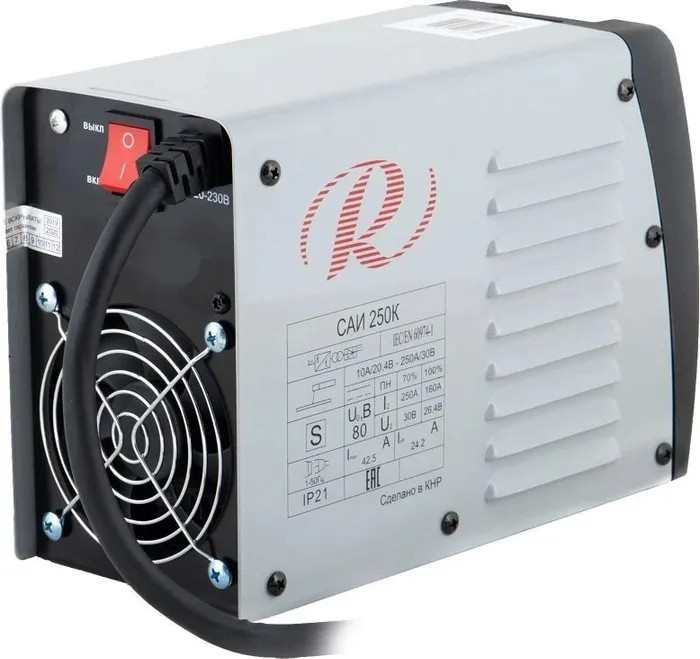 Сварочный инвертор Ресанта САИ-250К